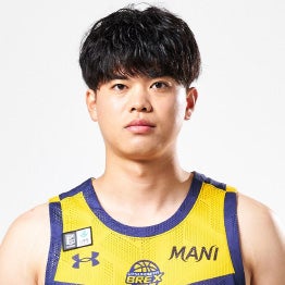 村岸航の顔写真